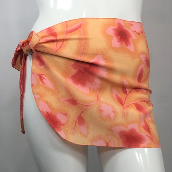 Sarong (like new) - Picture 1 of 2